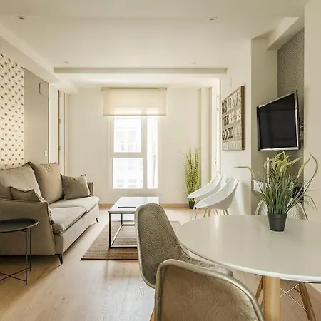 Turisticos Con Terraza En Lapera Appartement