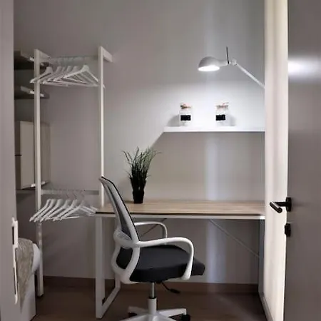 Turisticos Con Terraza En Lapera