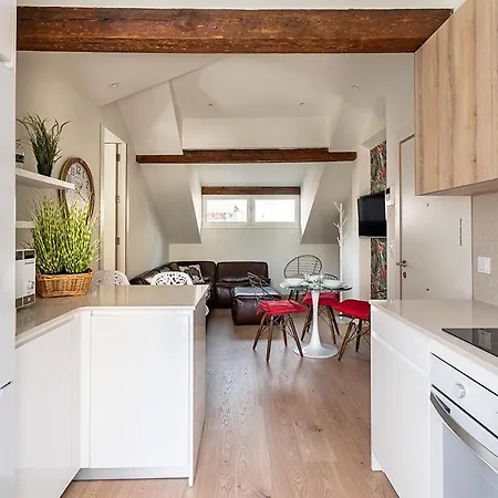 Turisticos Con Terraza En Lapera Apartman Santender