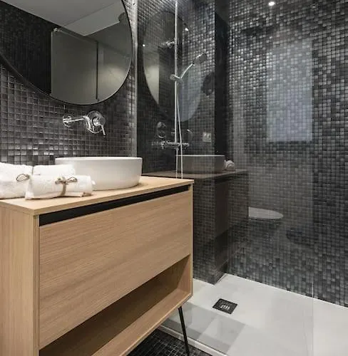 Turisticos Con Terraza En Lapera