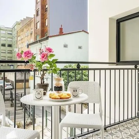 Turisticos Con Terraza En Lapera Santander