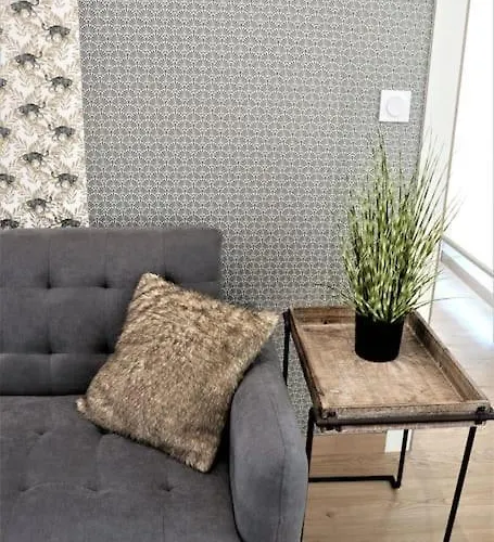 Turísticos Con Terraza En Lapera Apartamento