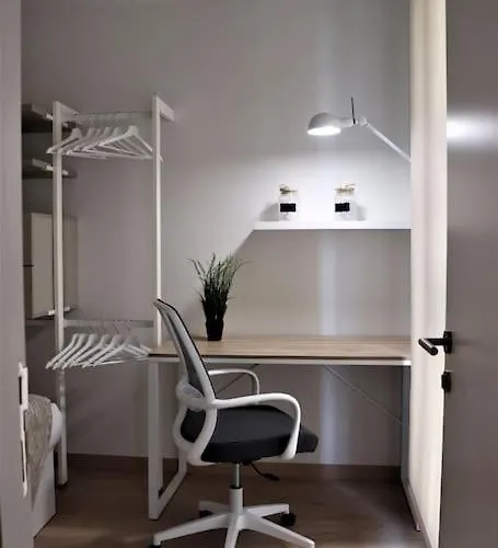 Turísticos Con Terraza En Lapera